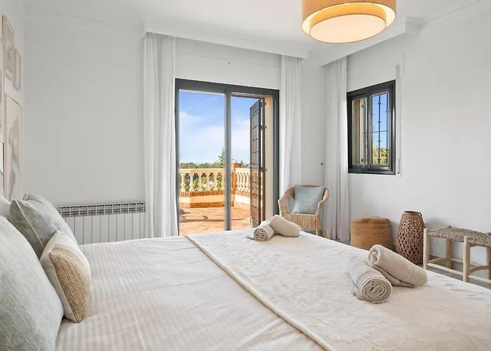Villa Unforgettable Luxury In - Rdr461